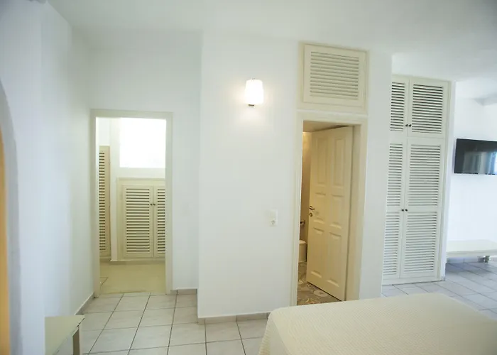 Panthea 3* Agios Ioannis Diakoftis