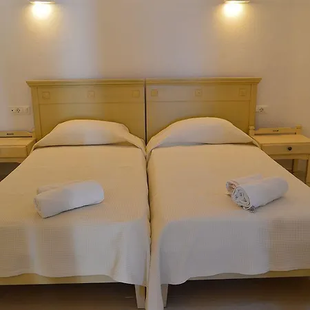 Panthea Agios Ioannis Diakoftis