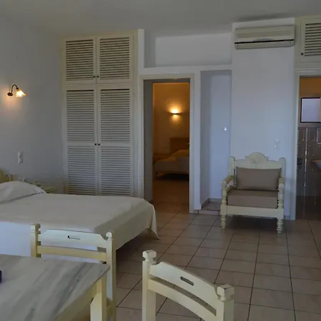 Panthea Agios Ioannis Diakoftis