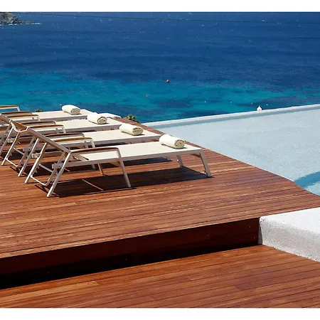 公寓式酒店 Panthea 3*