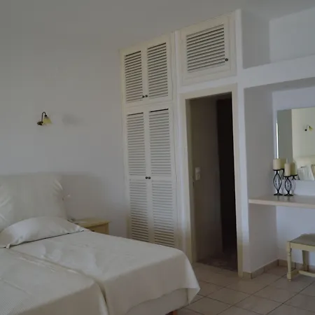Hotel apartamentowy Panthea