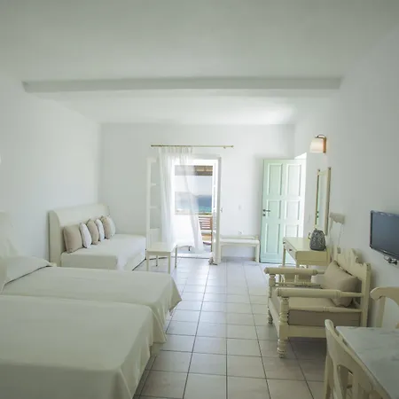 Panthea Hotel apartamentowy 3*