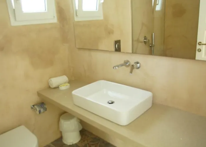 Apart Otel Panthea Agios Ioannis Diakoftis